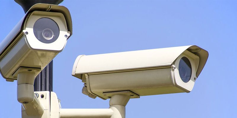 HOW-DO-SECURITY-CAMERAS-WORK